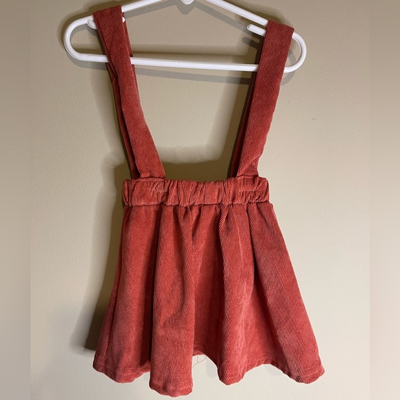 Boutique Skirt - Picture 3 of 3